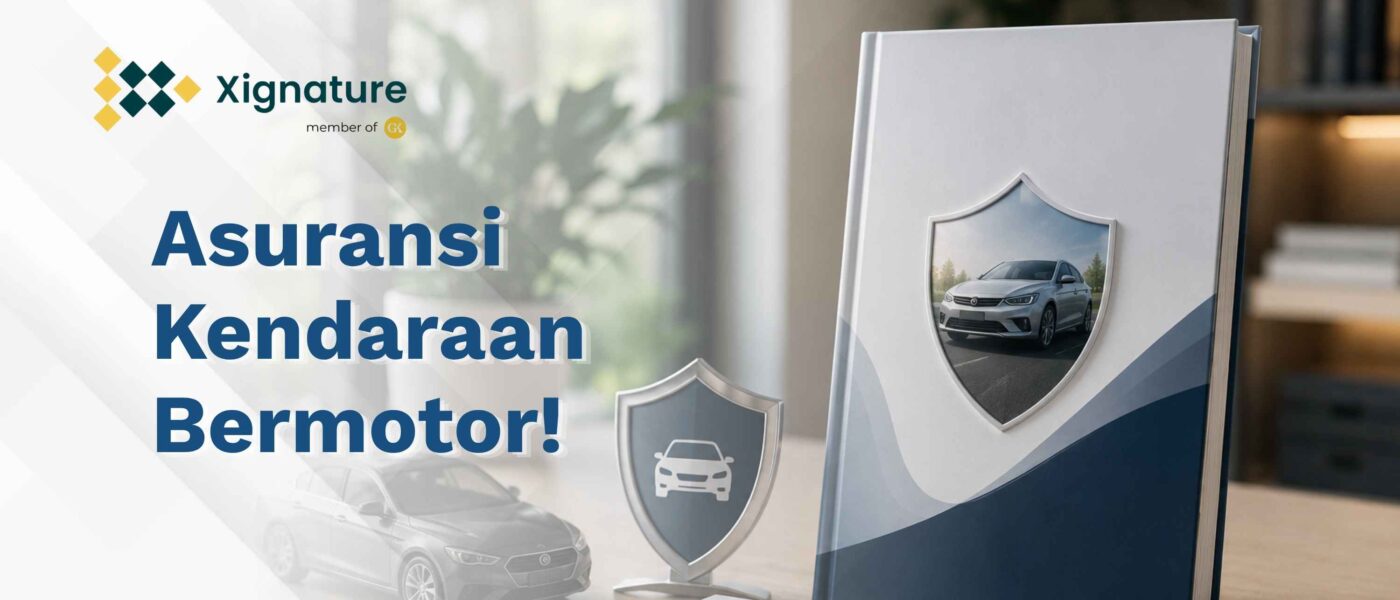 Visual banner dari file Add a subheading.jpg ini terlihat sangat solid dan profesional, Cad! Berbeda dengan visual asuransi mobil sebelumnya yang menampilkan interaksi manusia, desain kali ini mengusung pendekatan simbolis yang elegan dengan menonjolkan elemen perlindungan aset secara langsung. Kombinasi buku polis asuransi tebal dengan emblem perisai bergambar mobil, ikon perisai metalik kecil di atas meja, serta maket mobil sedan abu-abu di latar belakang memberikan impresi keamanan yang kokoh. Visual ini sangat pas untuk meyakinkan audiens bahwa dokumen asuransi mereka terlindungi dengan proteksi tingkat tinggi. Sangat ideal dipasang sebagai Hero Image di bagian paling atas artikel blog. Berikut adalah penjabaran metadata SEO yang akurat untuk gambarmu: Optimasi Metadata Gambar Alt Text: Sebuah buku polis asuransi kendaraan bermotor dengan logo perisai pelindung bergambar mobil bersanding dengan maket mobil sedan di atas meja kerja kantor.