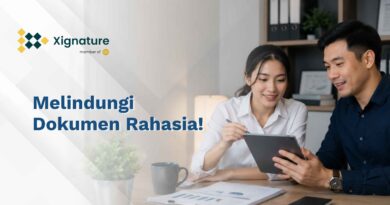 Dua orang profesional pria dan wanita di kantor sedang bekerja sama meninjau berkas penting di layar tablet digital menggunakan stylus pen.
